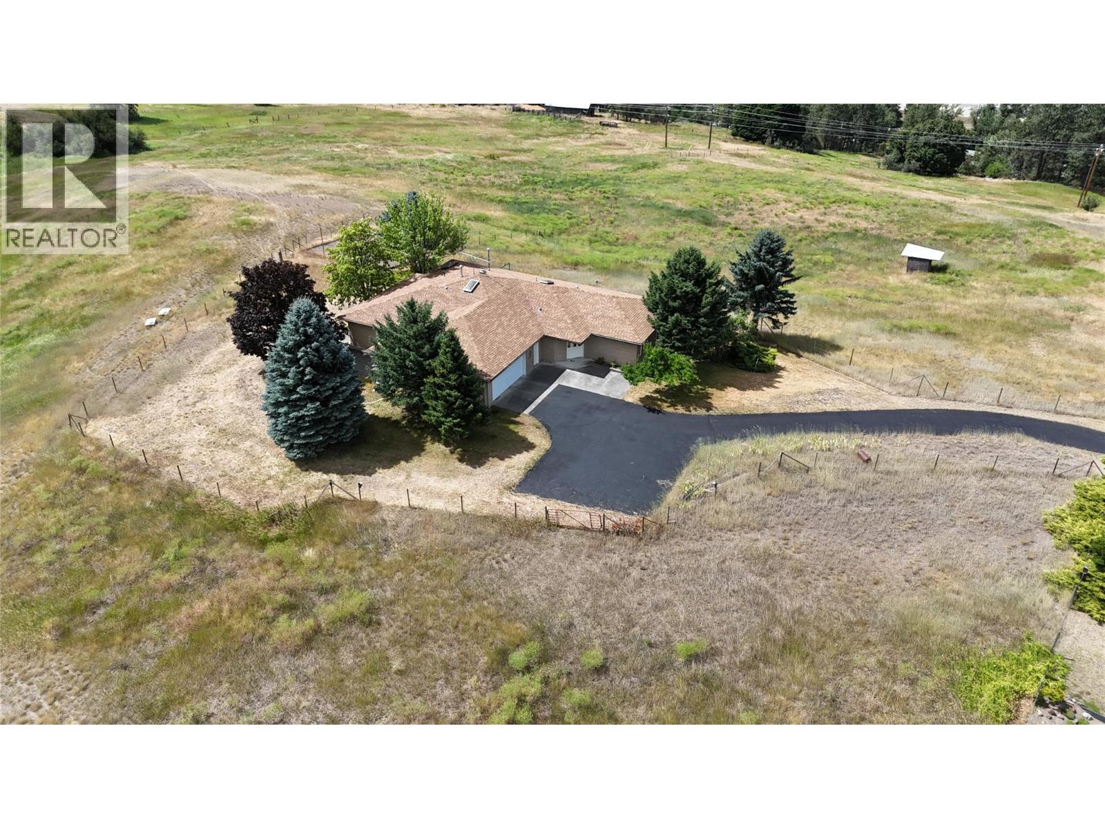 210 Winnipeg Avenue, Grand Forks, British Columbia  V0H 1H0 - Photo 8 - 10372018