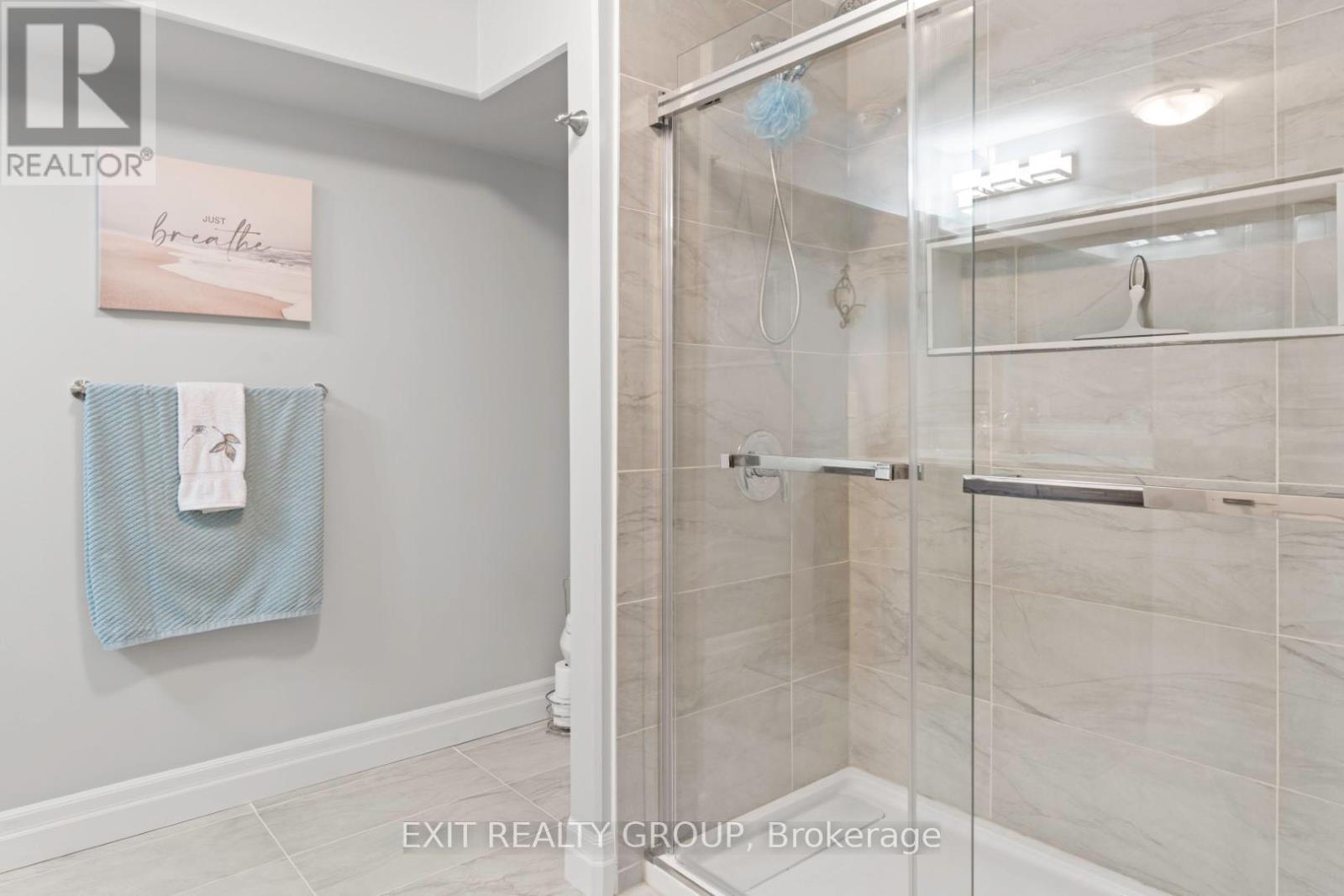 86 Essex Drive, Belleville, Ontario  K8N 0J1 - Photo 35 - X12666386