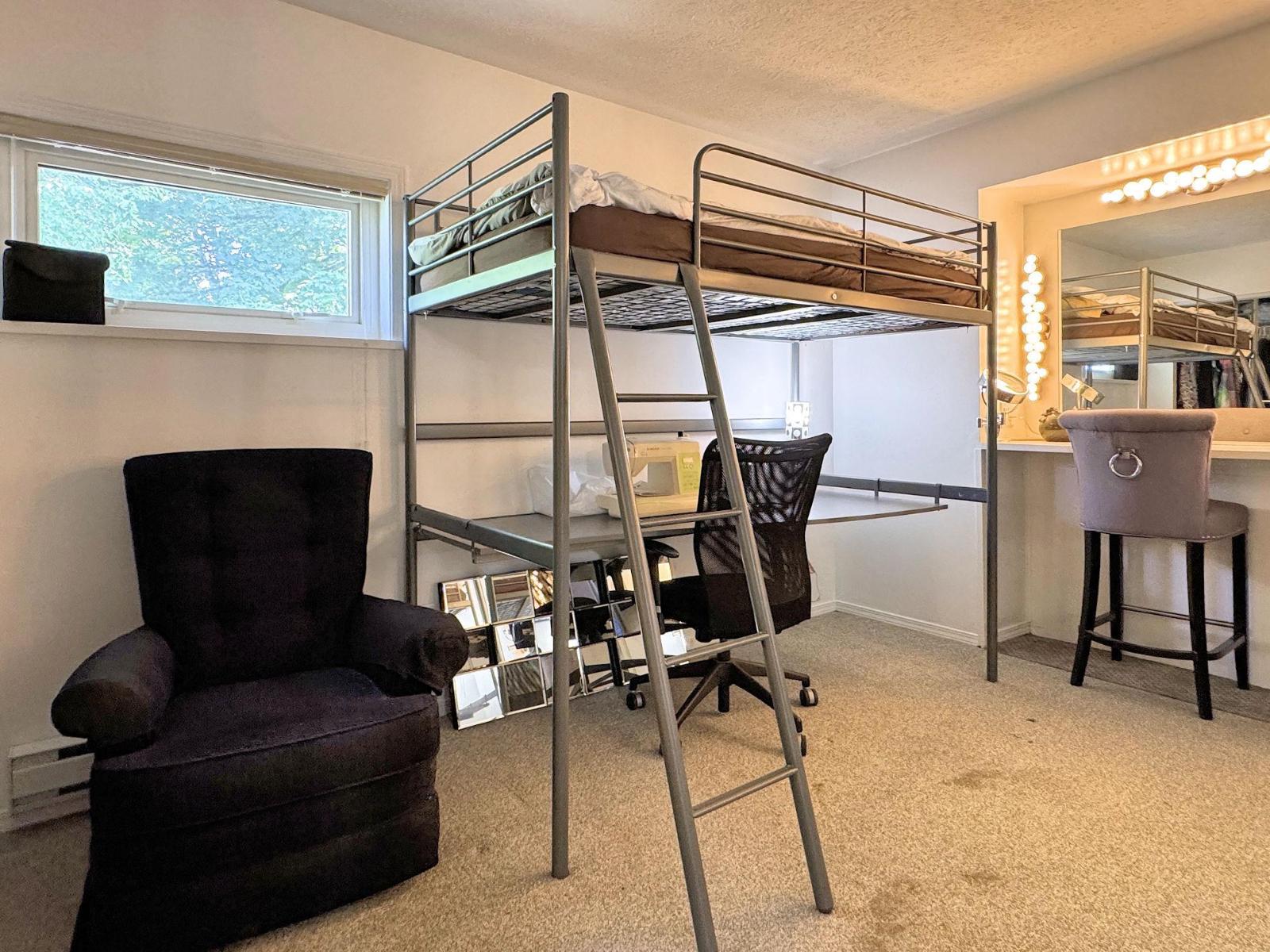 8439 Grand View Drive, Chilliwack Mountain, Chilliwack, British Columbia  V2R 4A2 - Photo 22 - R3076369