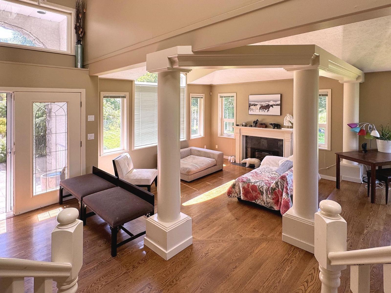 8439 Grand View Drive, Chilliwack Mountain, Chilliwack, British Columbia  V2R 4A2 - Photo 23 - R3076369