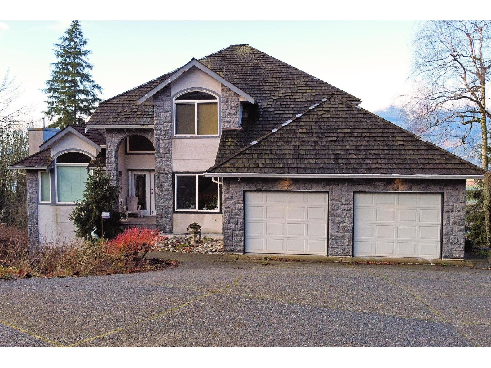 8439 Grand View Drive, Chilliwack Mountain, Chilliwack, British Columbia  V2R 4A2 - Photo 4 - R3076369