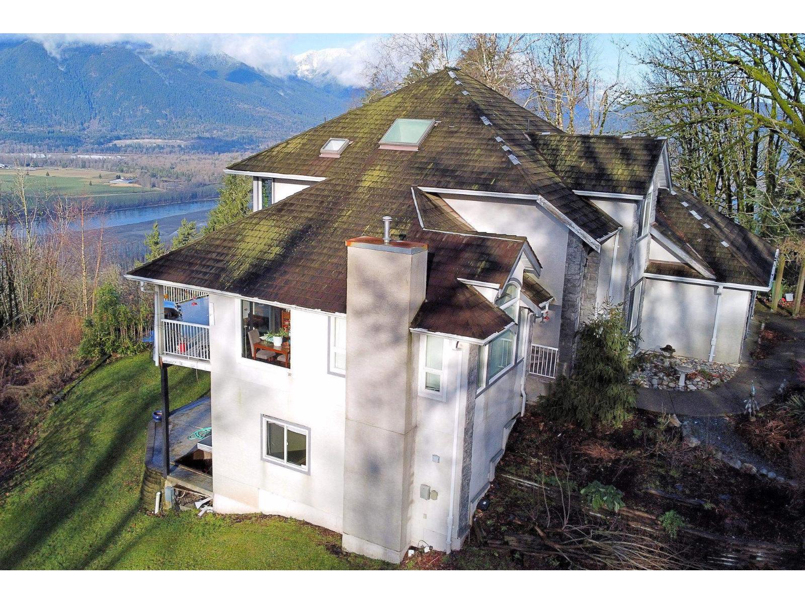 8439 Grand View Drive, Chilliwack Mountain, Chilliwack, British Columbia  V2R 4A2 - Photo 32 - R3076369