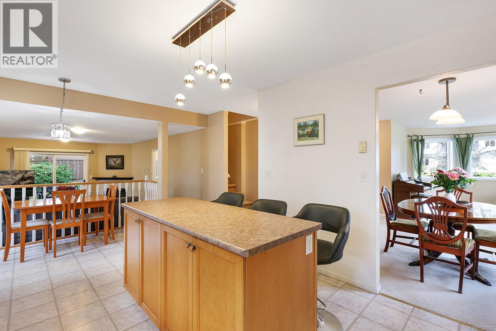 2225 Heron Cres, Comox, British Columbia  V9M 3Y2 - Photo 7 - 1020723