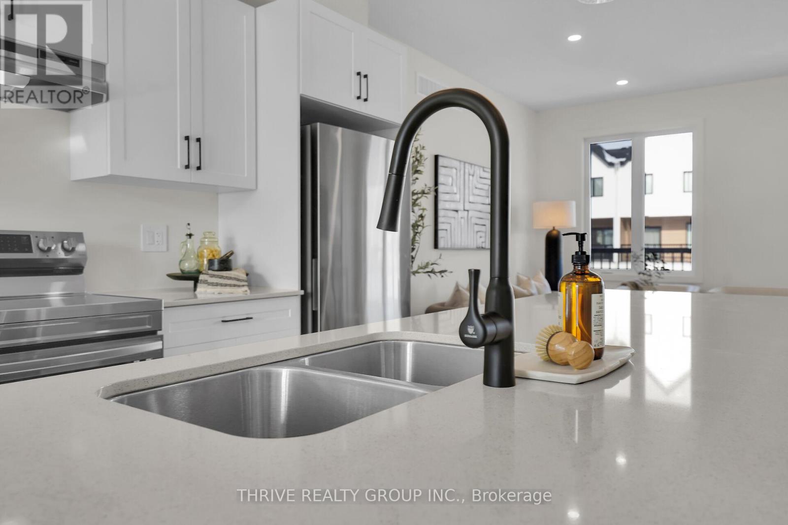 66 - 1595 Capri Crescent, London North, Ontario  N6G 3Y6 - Photo 6 - X12669262