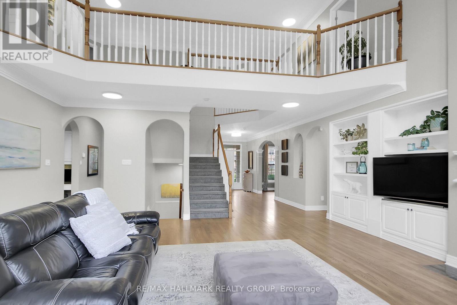 13 Beechgrove Gardens, Ottawa, Ontario  K2S 1W5 - Photo 12 - X12669256