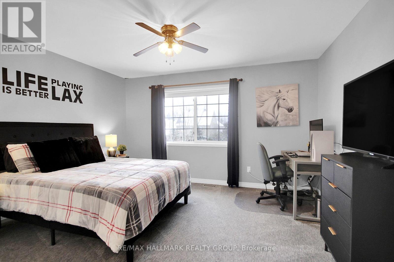 13 Beechgrove Gardens, Ottawa, Ontario  K2S 1W5 - Photo 38 - X12669256