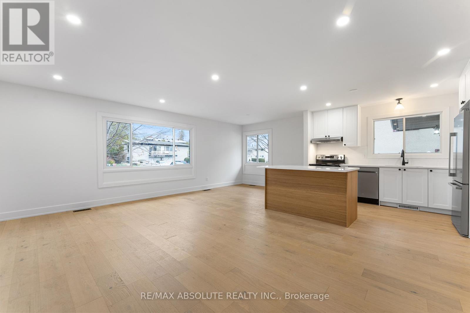 14 Mulvagh Avenue, Ottawa, Ontario  K2E 6M6 - Photo 12 - X12669300