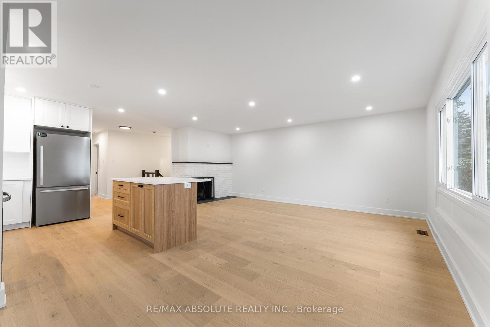 14 Mulvagh Avenue, Ottawa, Ontario  K2E 6M6 - Photo 13 - X12669300