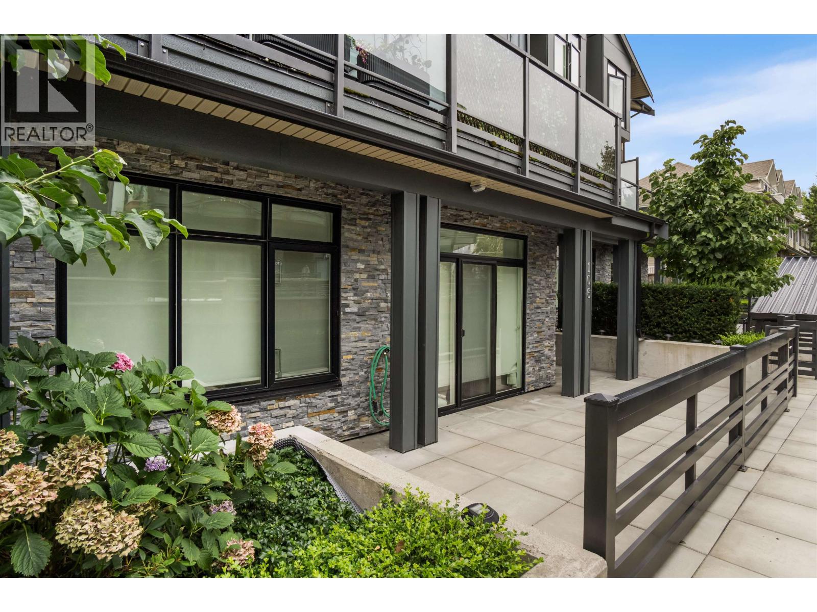 106 7131 17th Avenue, Burnaby, British Columbia  V3N 1K8 - Photo 25 - R3076534