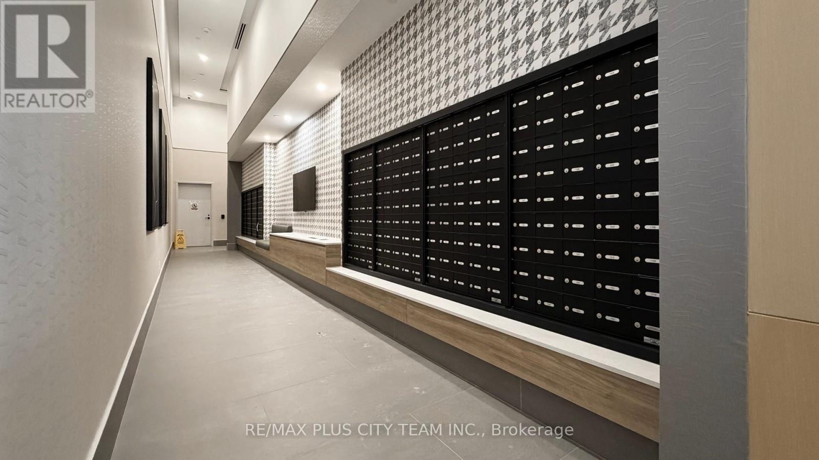 711 - 1007 The Queensway, Toronto, Ontario  M8Z 0H4 - Photo 43 - W12595534