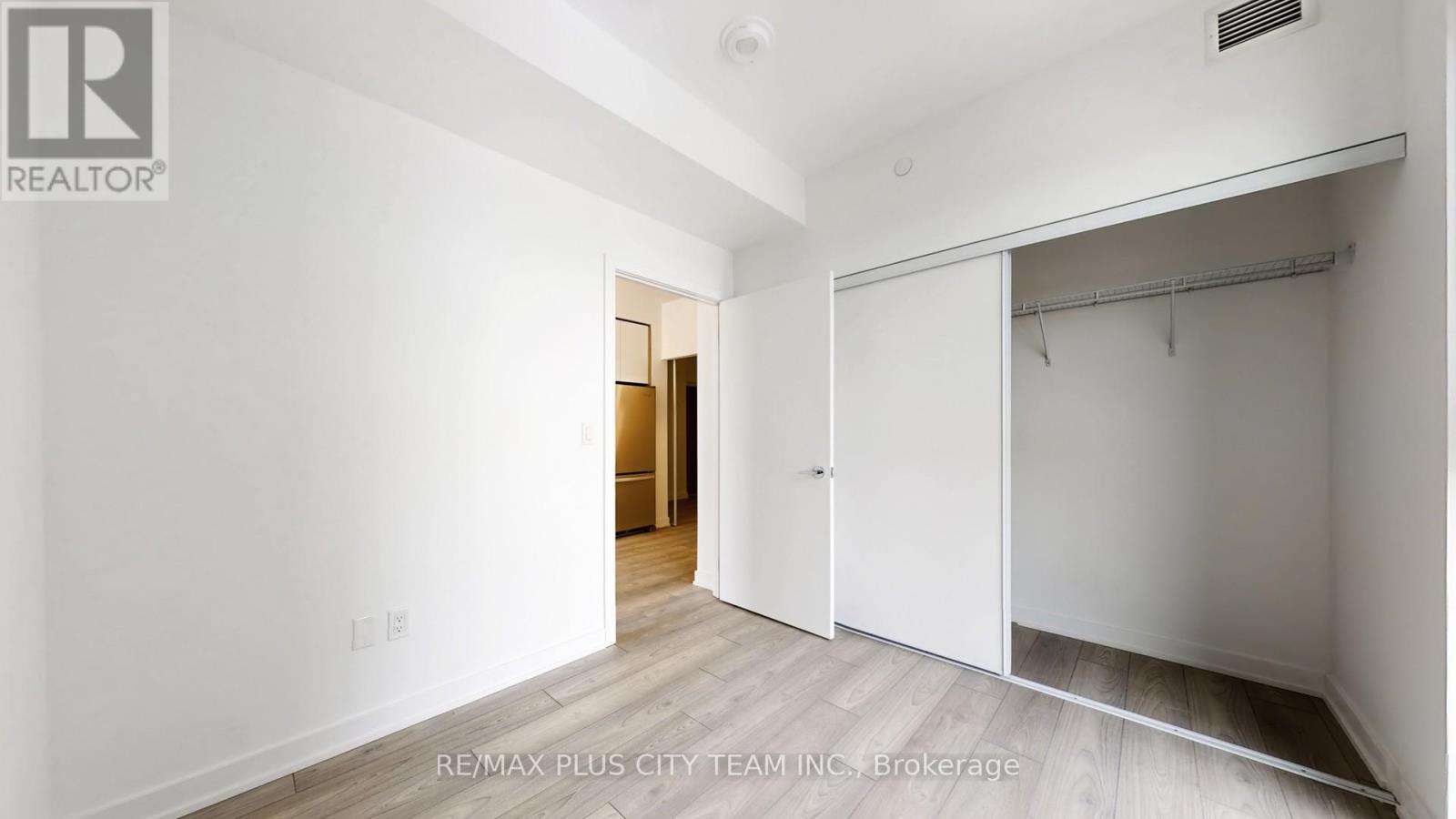 711 - 1007 The Queensway, Toronto, Ontario  M8Z 0H4 - Photo 21 - W12595534