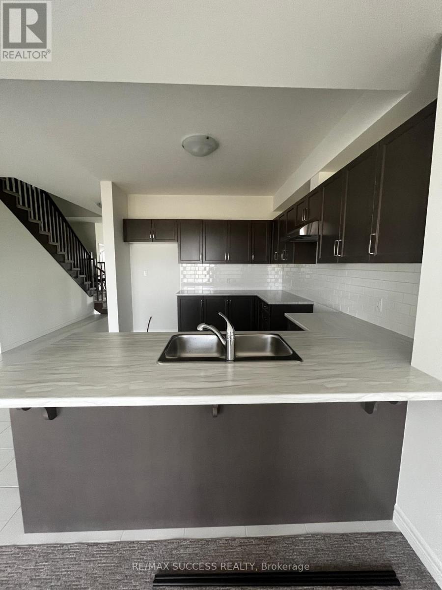 23 Lloyd Davies Way, Hamilton, Ontario  L0R 1C0 - Photo 10 - X12668664