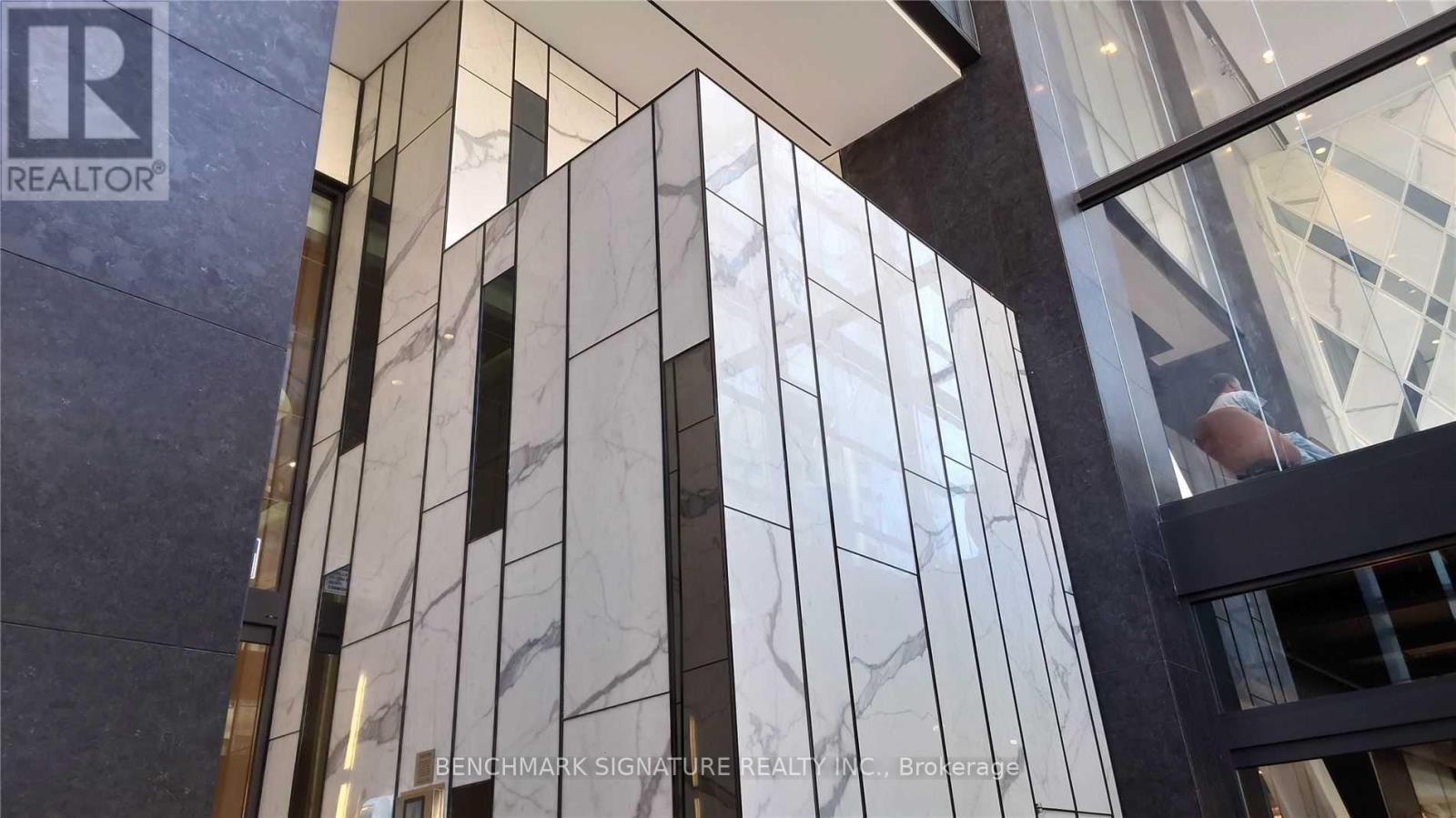 2805 - 488 University Avenue, Toronto, Ontario  M5G 0C1 - Photo 27 - C12669238