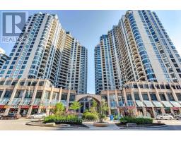 818 - 15 NORTHTOWN WAY, Toronto, Ontario