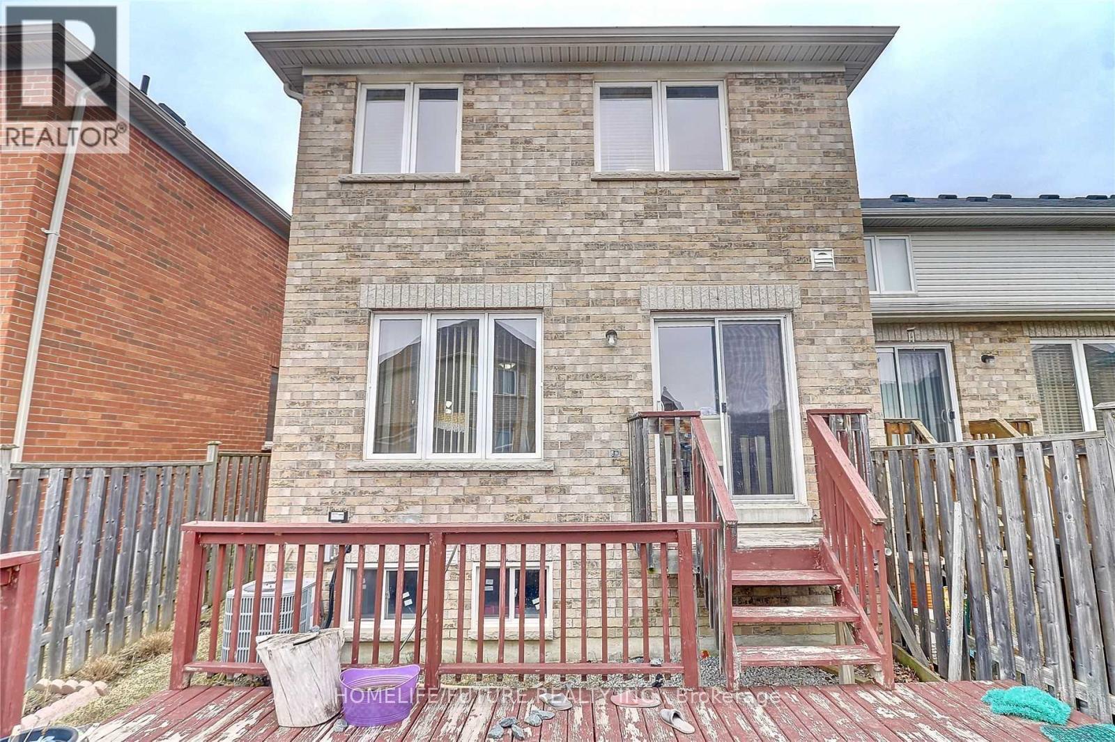 Main - 17 Rivitt Place, Toronto, Ontario  M1X 0A9 - Photo 11 - E12669226