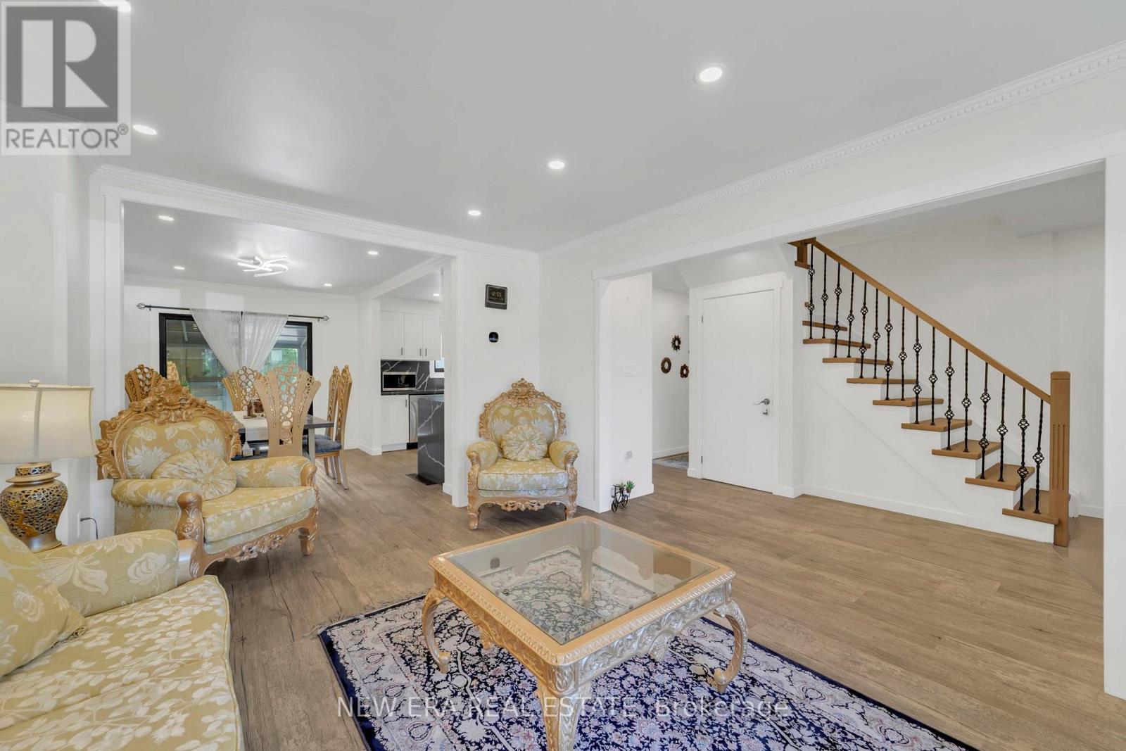 19 Glenabbey Drive, Clarington, Ontario  L1E 1C1 - Photo 9 - E12669268