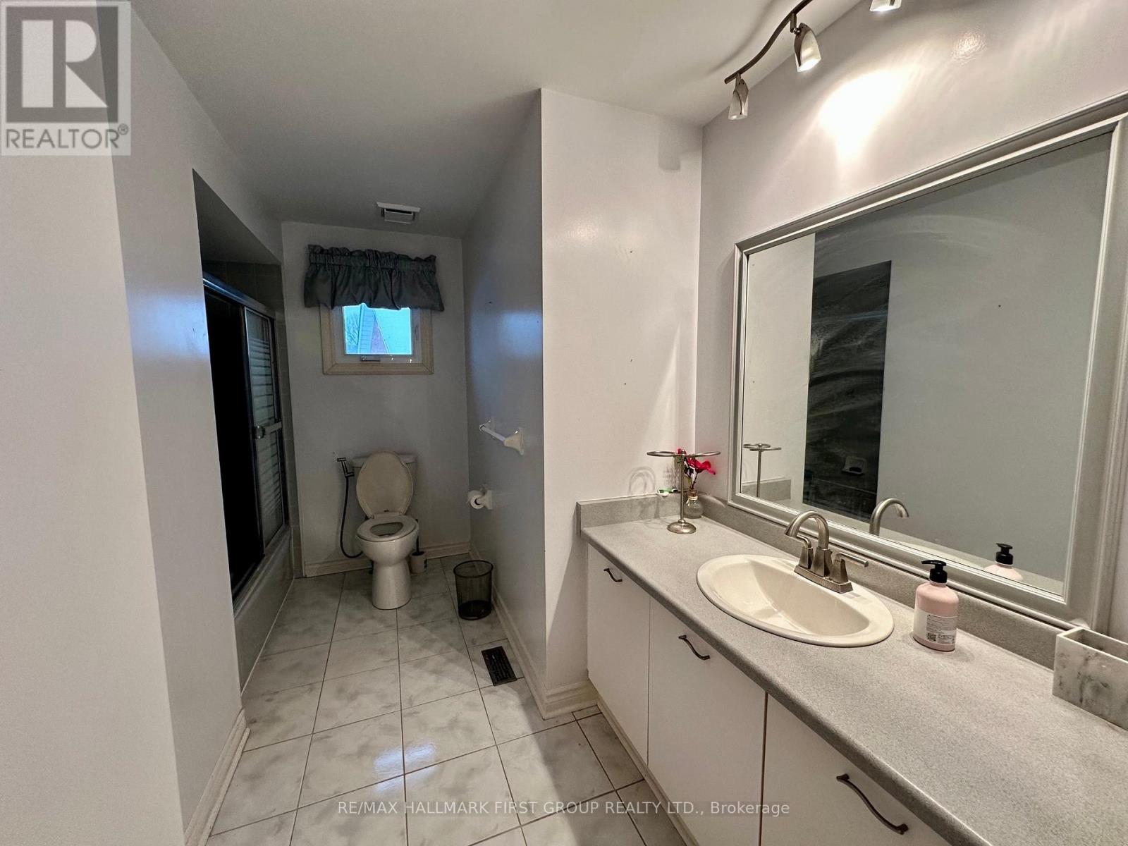 492 Palmtree Crescent, Oshawa, Ontario  L1K 2H3 - Photo 13 - E12653834