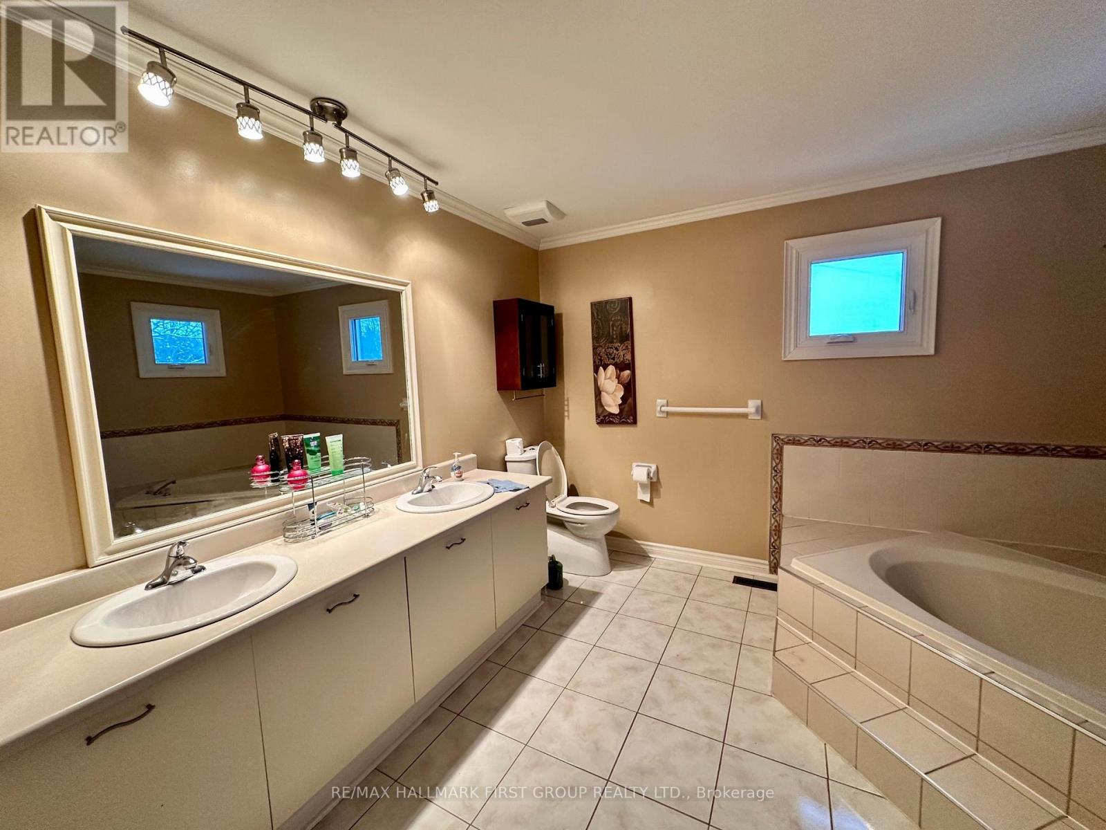 492 Palmtree Crescent, Oshawa, Ontario  L1K 2H3 - Photo 16 - E12653834