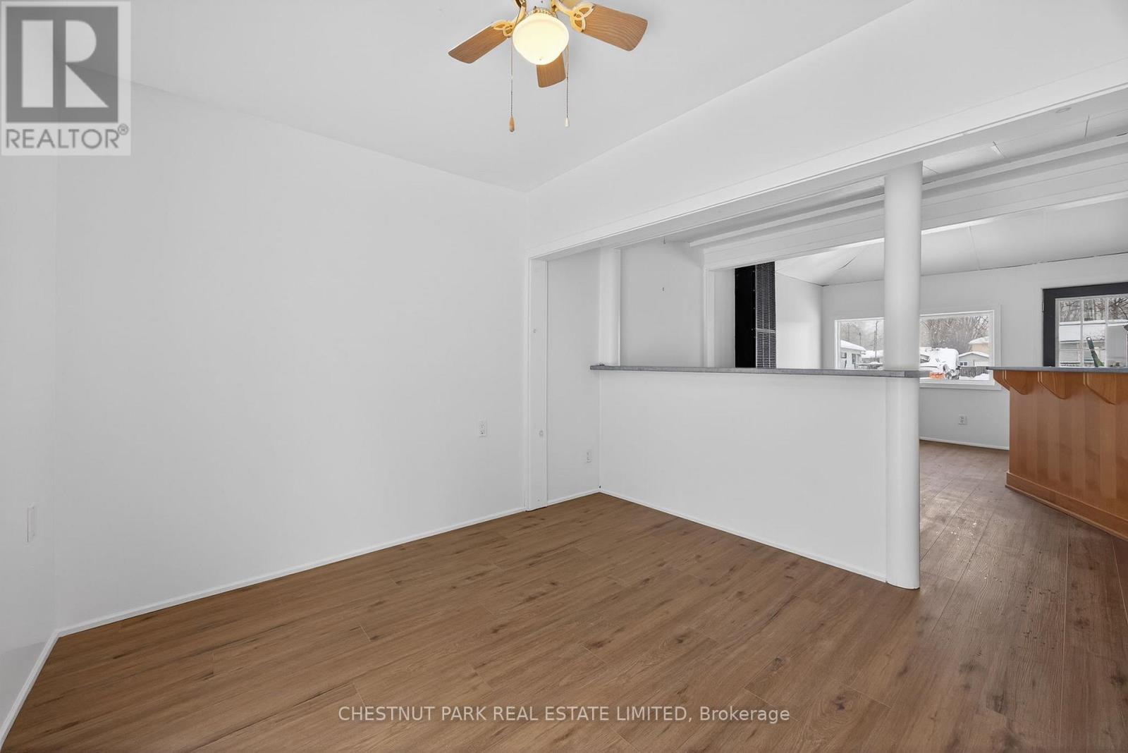 3410 Beachview Avenue, Severn, Ontario  L0K 1G0 - Photo 9 - S12669314