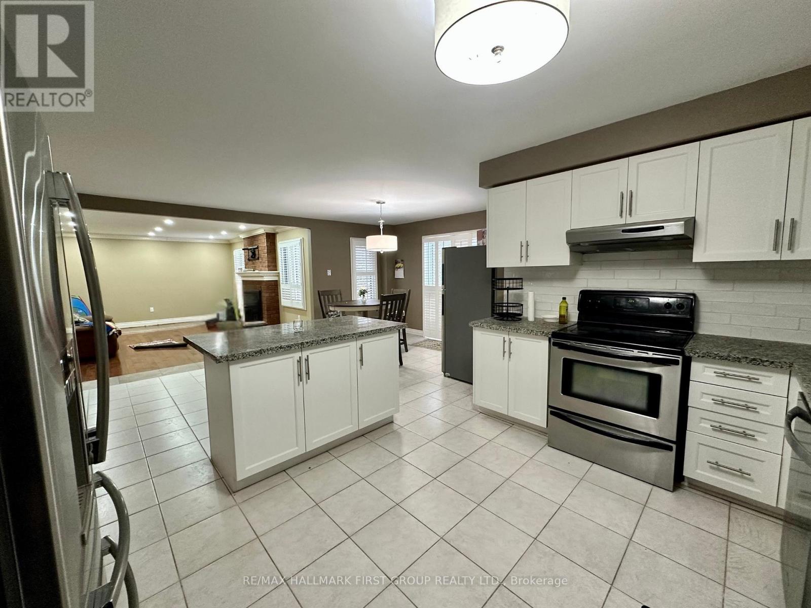 492 Palmtree Crescent, Oshawa, Ontario  L1K 2H3 - Photo 8 - E12653834