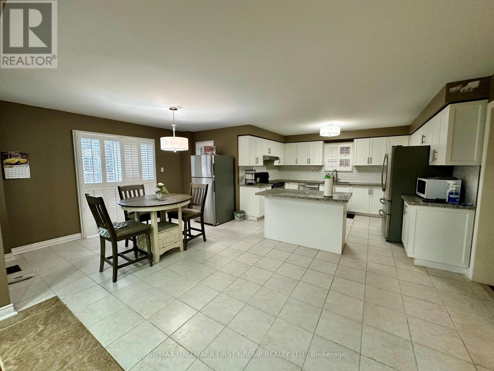 492 Palmtree Crescent, Oshawa, Ontario  L1K 2H3 - Photo 7 - E12653834