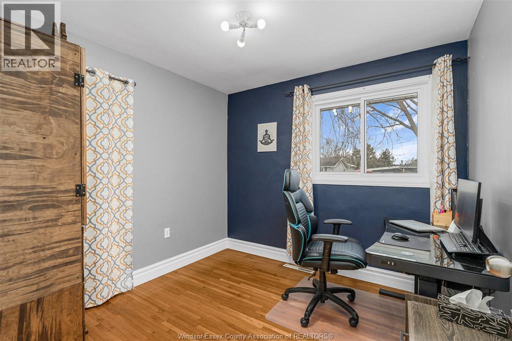 310 Superior, Lasalle, Ontario N9J 1H8 - Photo 21 - 26000304