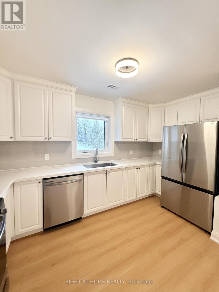 4 - 19 Arrowsmith Avenue, Toronto, Ontario  M6M 2W8 - Photo 9 - W12669164