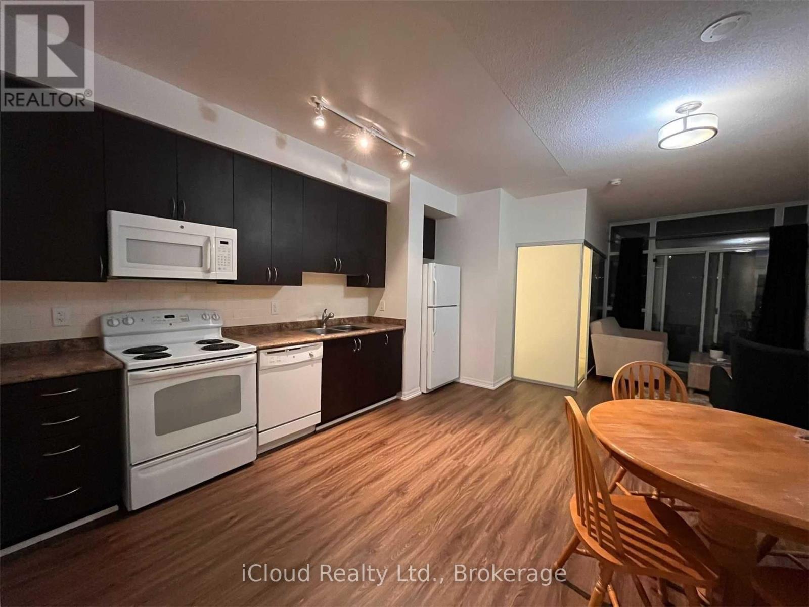 2710 - 223 Webb Drive, Mississauga, Ontario  L5B 0E8 - Photo 2 - W12669236