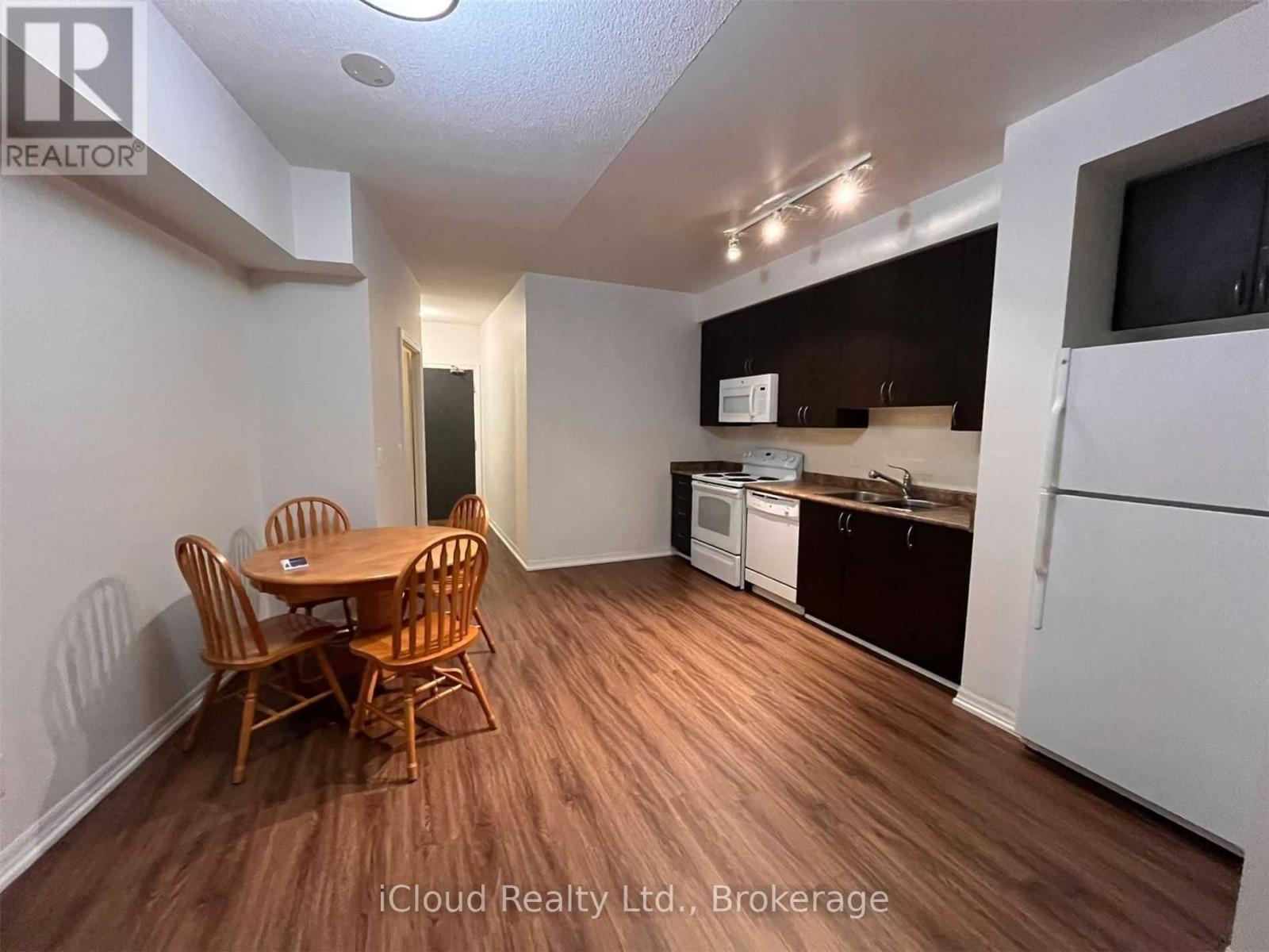 2710 - 223 Webb Drive, Mississauga, Ontario  L5B 0E8 - Photo 5 - W12669236