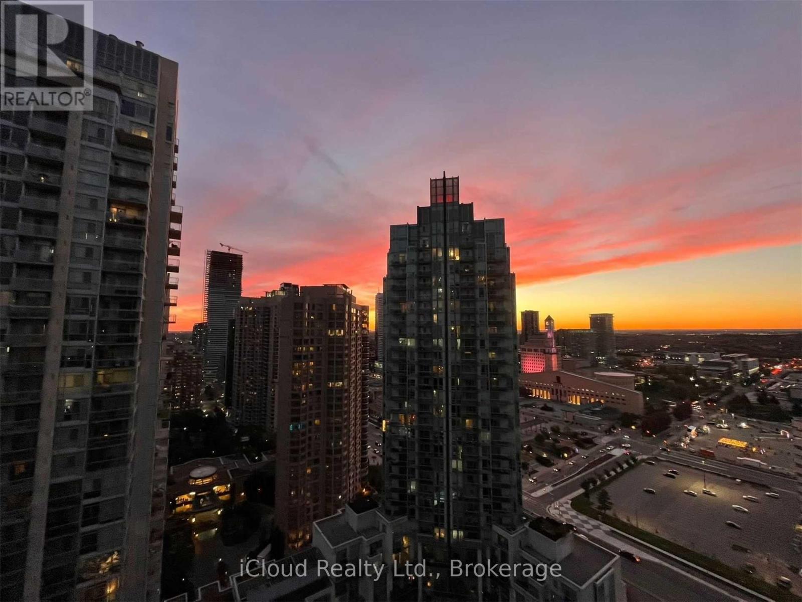 2710 - 223 Webb Drive, Mississauga, Ontario  L5B 0E8 - Photo 9 - W12669236