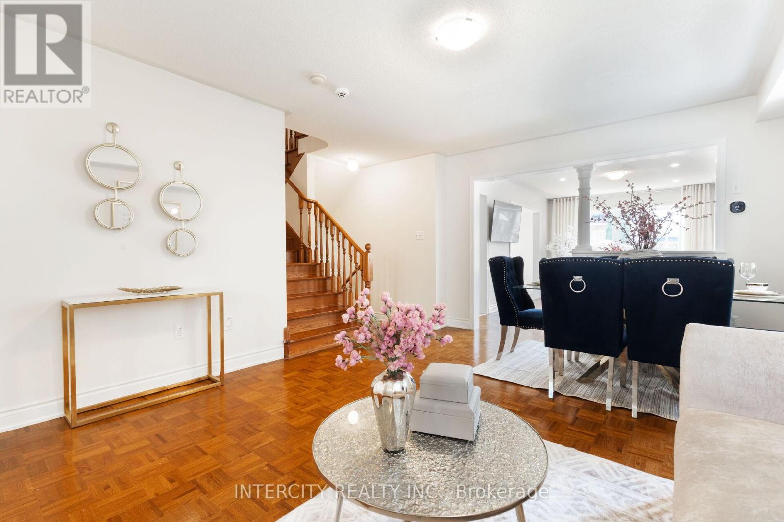 18 Snowshoe Lane, Brampton, Ontario  L6R 0J1 - Photo 10 - W12669240