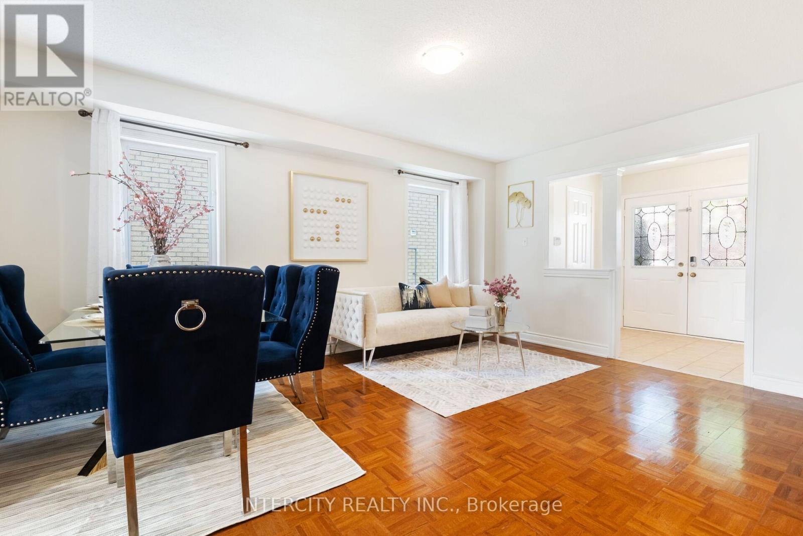 18 Snowshoe Lane, Brampton, Ontario  L6R 0J1 - Photo 8 - W12669240