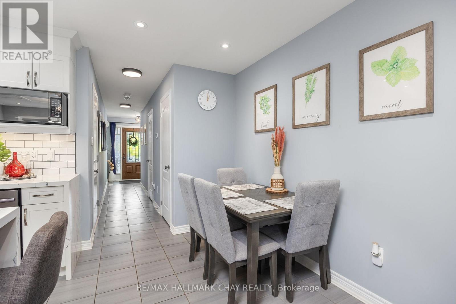 71 Winterton Court, Orangeville, Ontario  L9W 5H8 - Photo 11 - W12669252