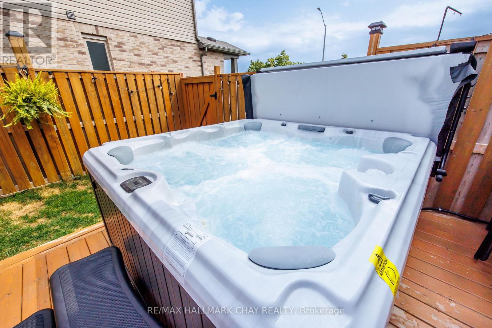 71 Winterton Court, Orangeville, Ontario  L9W 5H8 - Photo 31 - W12669252