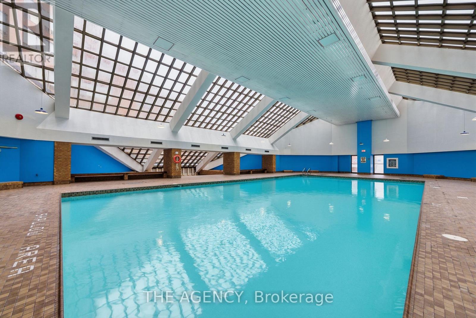 2102b - 2360 Dundas Street W, Toronto, Ontario  M6P 4B2 - Photo 10 - W12669274