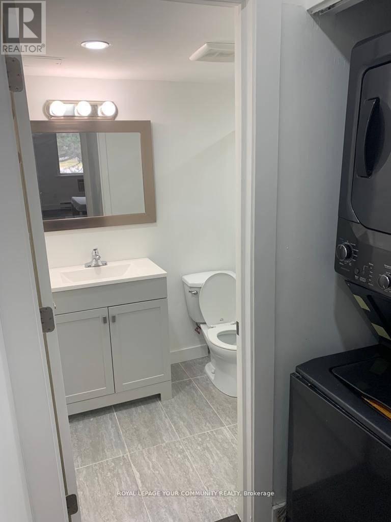 1011 - 1450 Glen Abbey Gate, Oakville, Ontario  L6M 2V7 - Photo 7 - W12669324