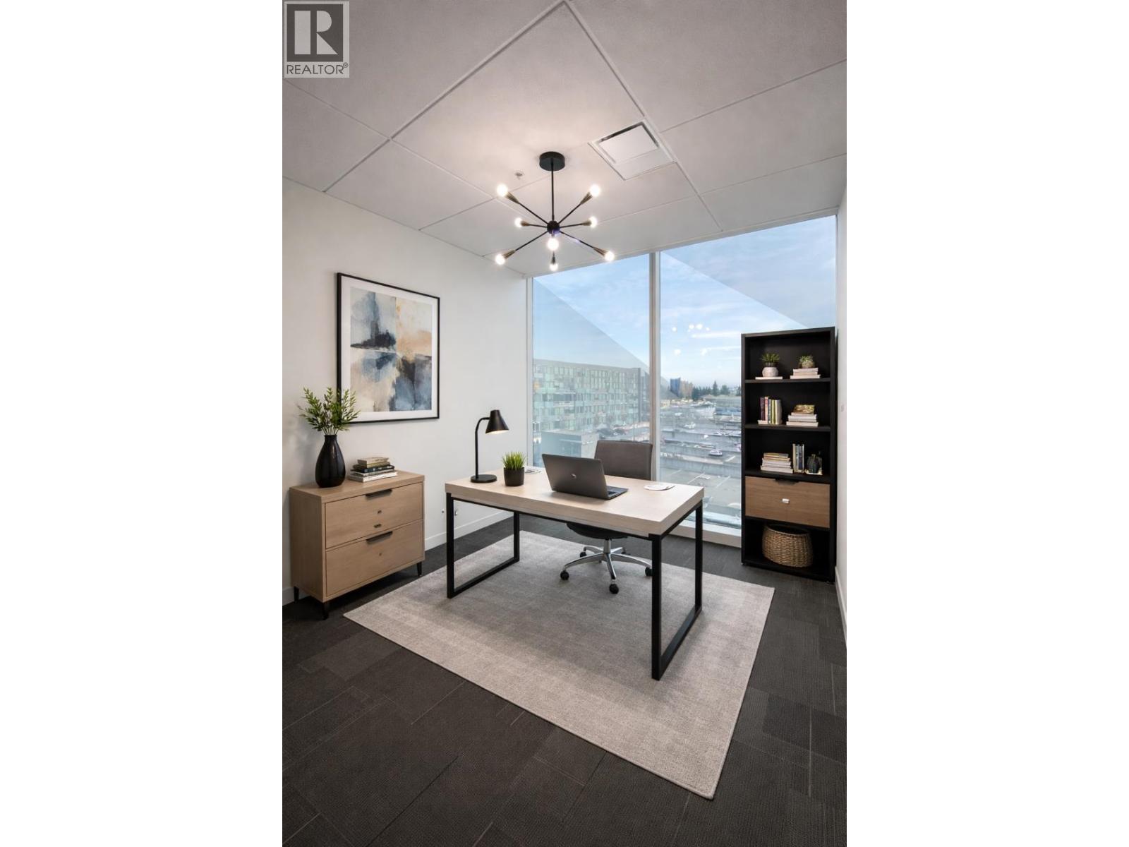 Listing Picture 2 of 10 : 6080 4000 NO. 3 ROAD, Richmond / 烈治文 - 魯藝地產 Yvonne Lu Group - MLS Medallion Club Member