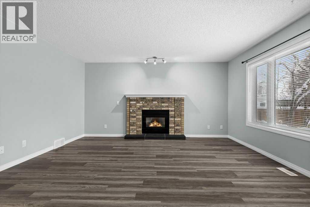 3641 Douglas Woods Heights Se, Calgary, Alberta  T2Z 2G4 - Photo 13 - A2273239