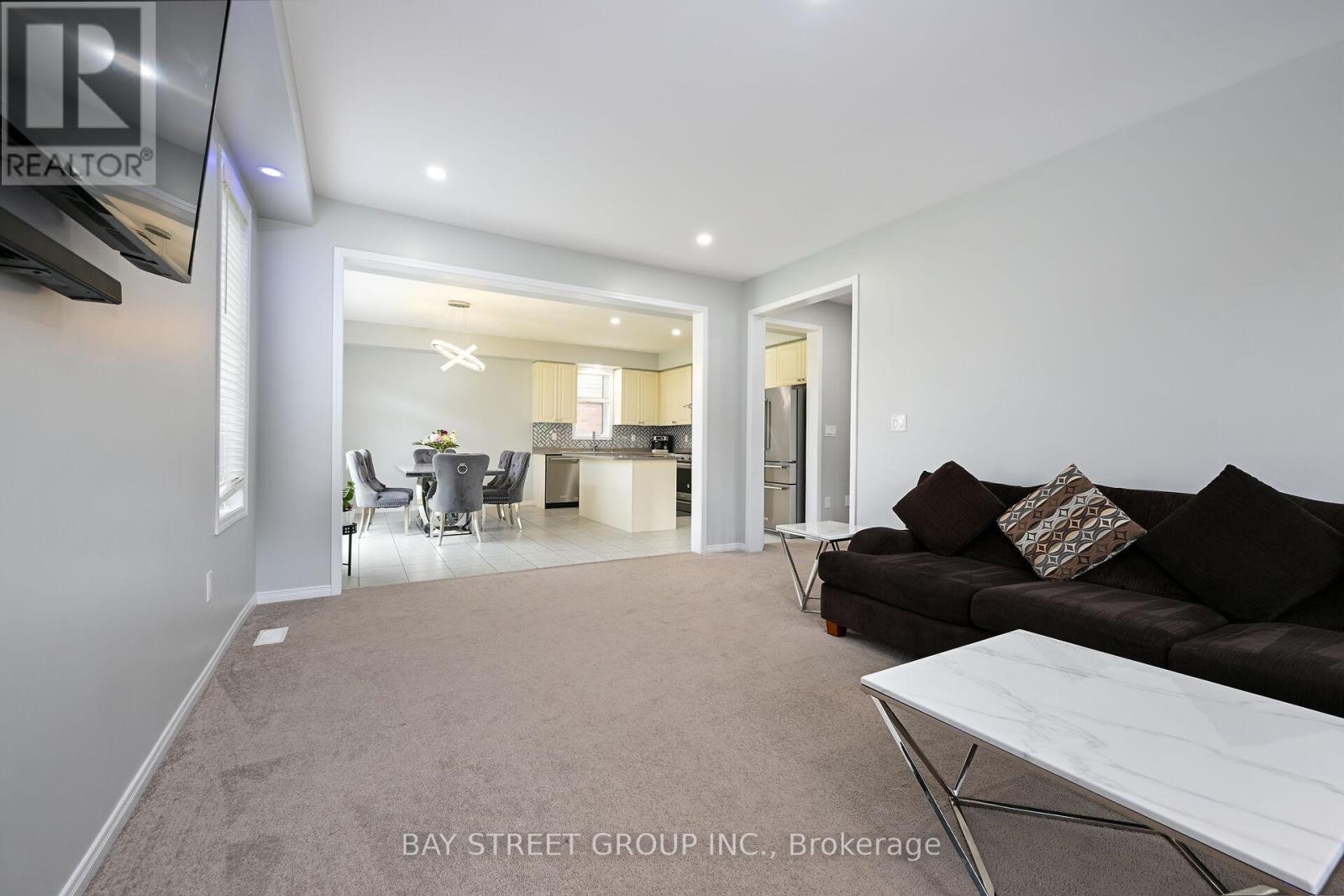 19 Froggy Drive, Thorold, Ontario  L9B 0G9 - Photo 18 - X12669234