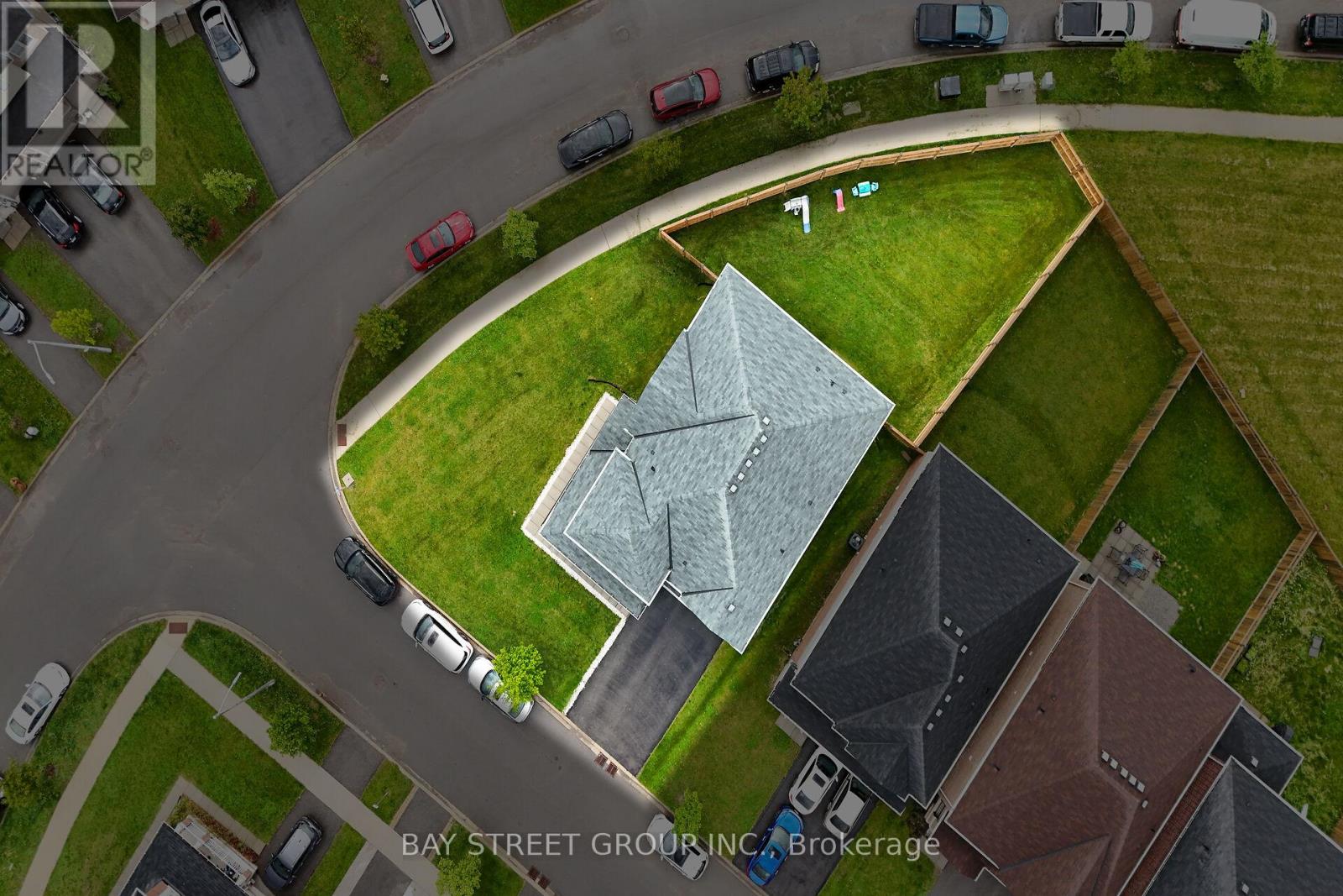 19 Froggy Drive, Thorold, Ontario  L9B 0G9 - Photo 37 - X12669234