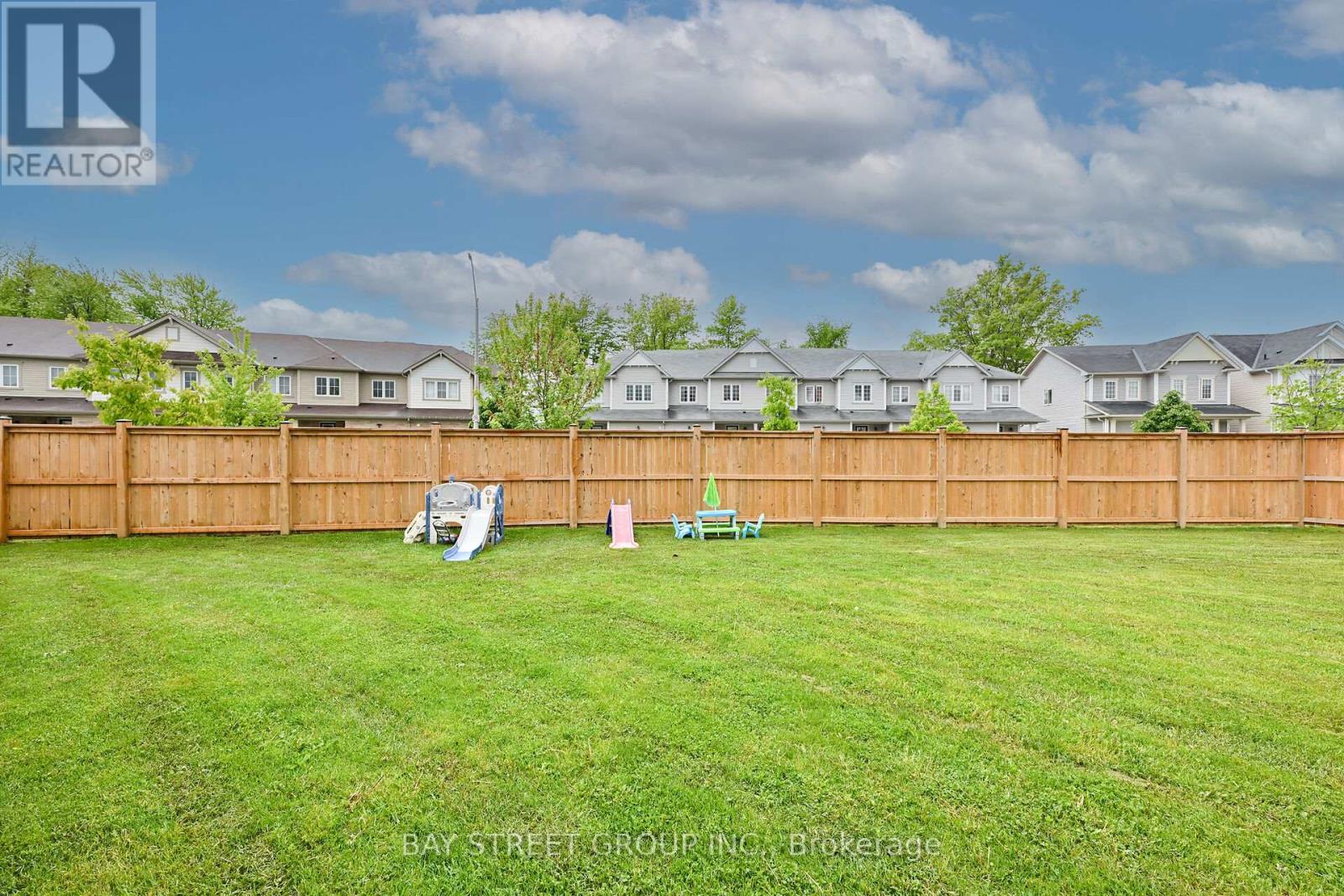 19 Froggy Drive, Thorold, Ontario  L9B 0G9 - Photo 40 - X12669234