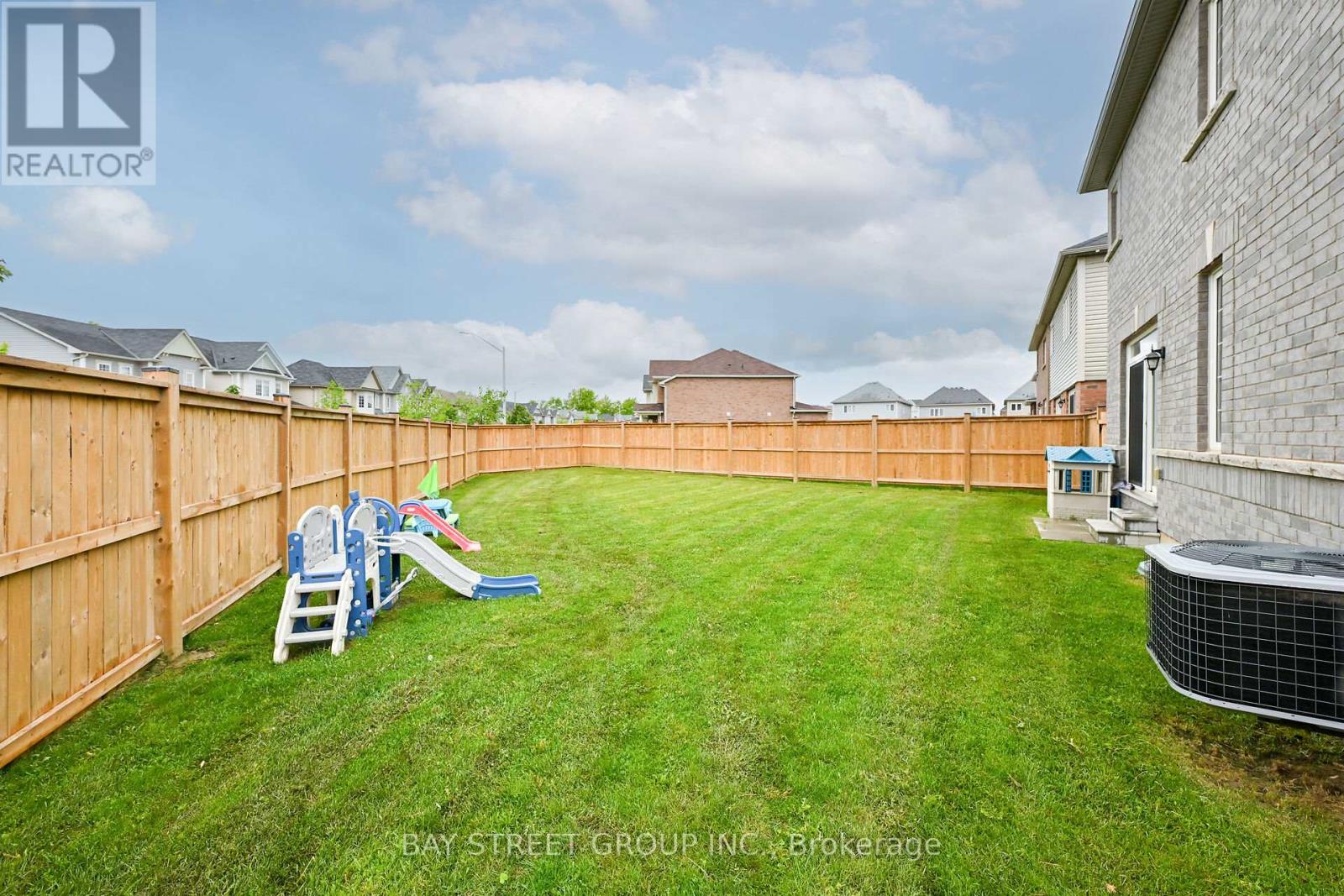 19 Froggy Drive, Thorold, Ontario  L9B 0G9 - Photo 41 - X12669234