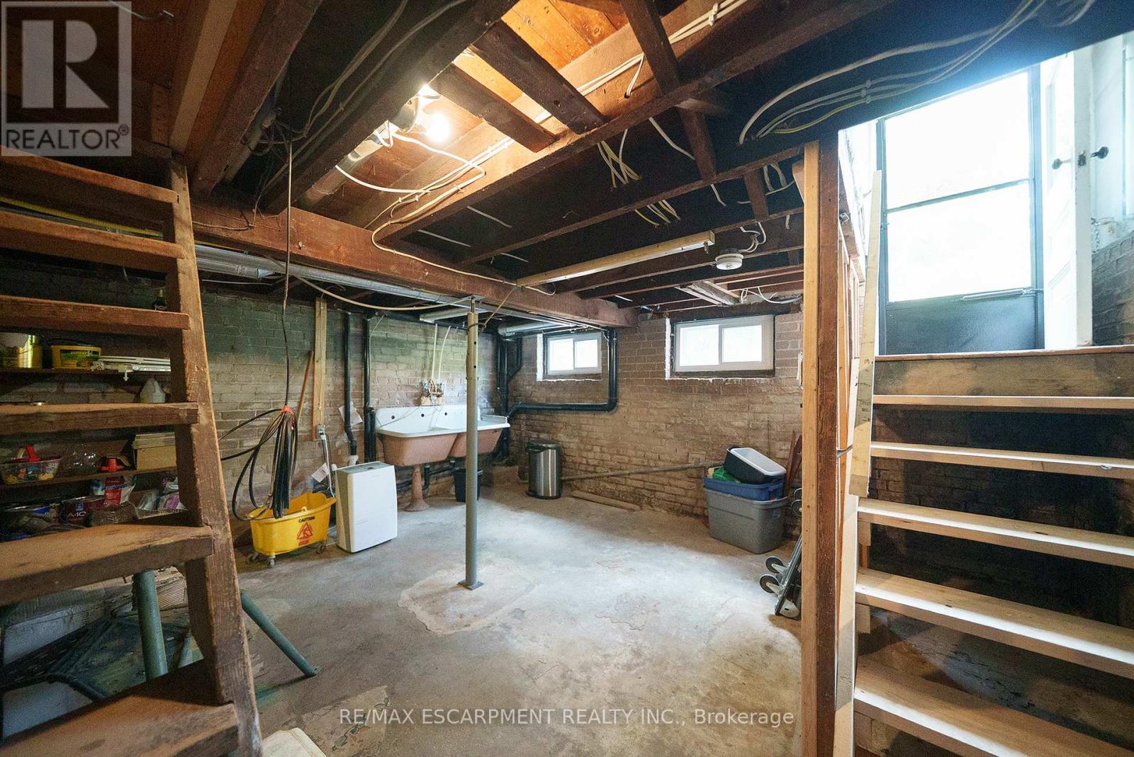 8 William Street, Brantford, Ontario  N3T 3K1 - Photo 39 - X12669294