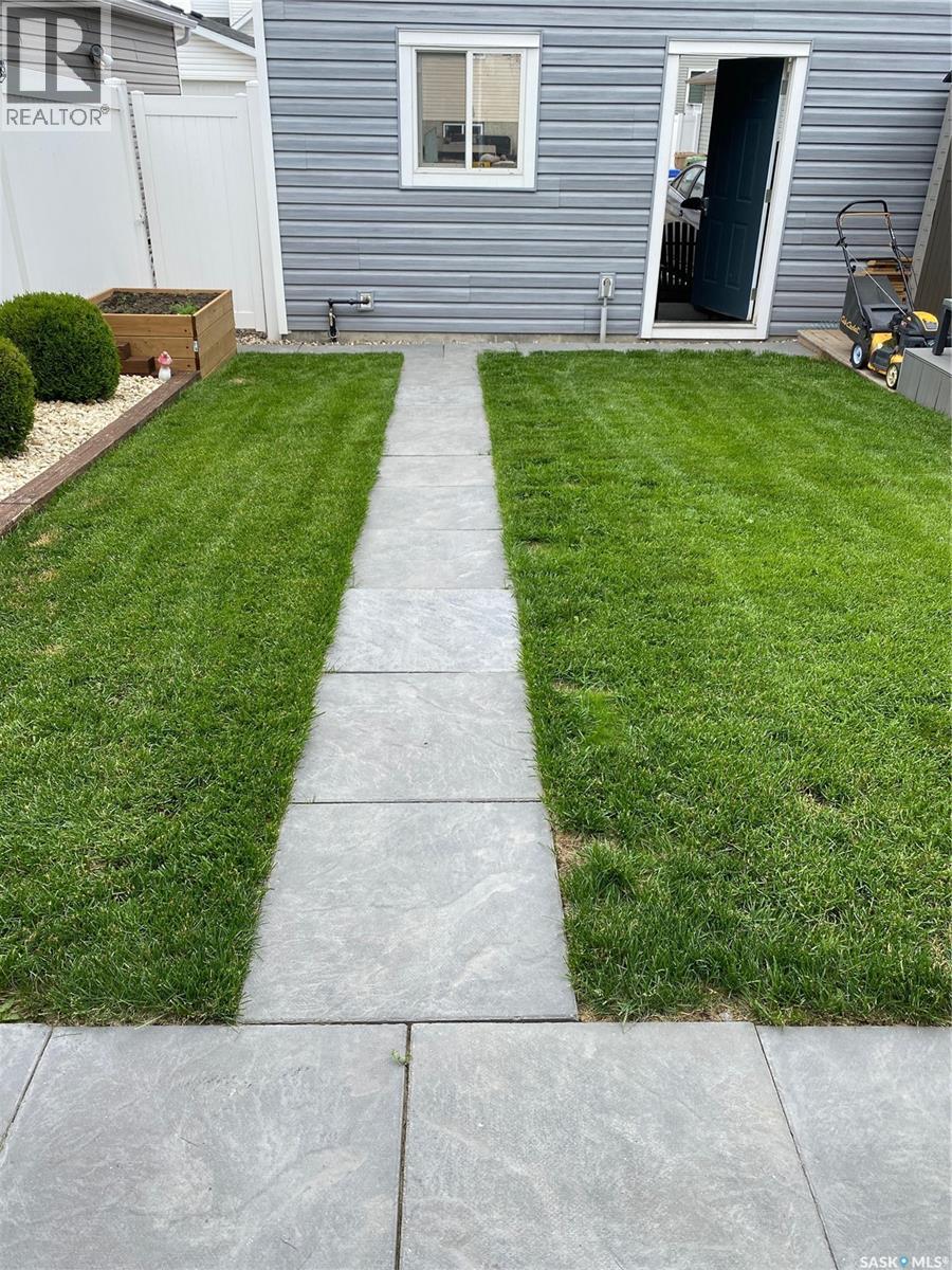 1117 Jurasin Street N, Regina, Saskatchewan  S4X 0K1 - Photo 43 - SK026315
