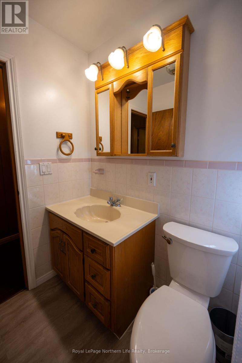 126 Highway 531, Bonfield, Ontario  P0H 1E0 - Photo 19 - X12663974