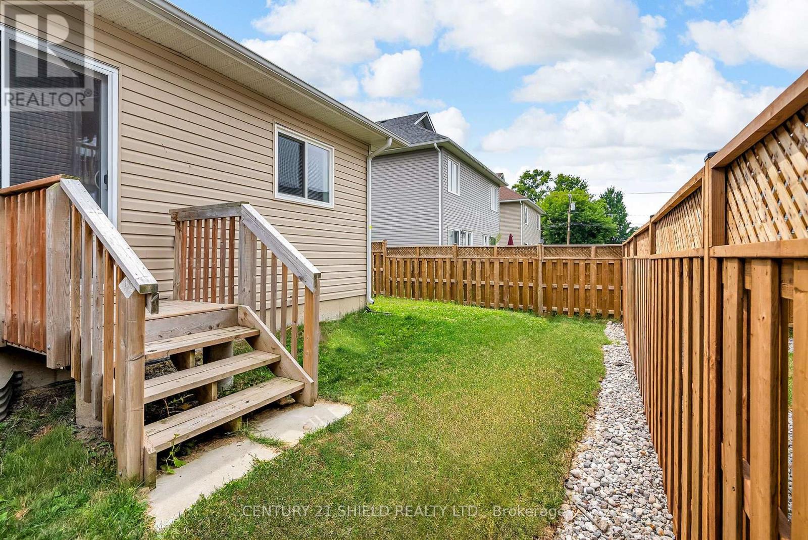 225 Third Street W, Cornwall, Ontario  K6J 0B6 - Photo 34 - X12669414