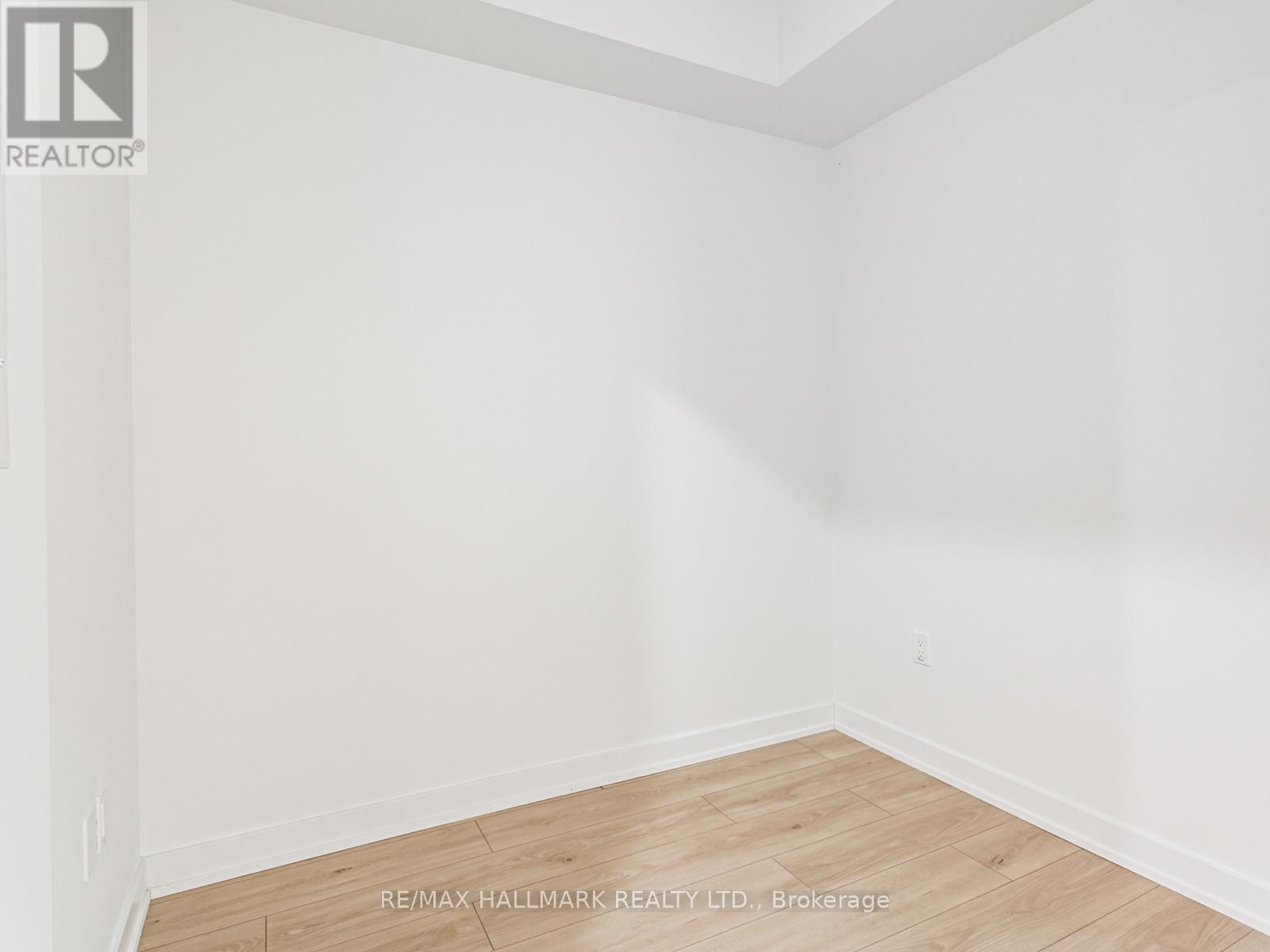 408 - 1 Fairview Road E, Mississauga, Ontario  L5A 0B4 - Photo 6 - W12652704