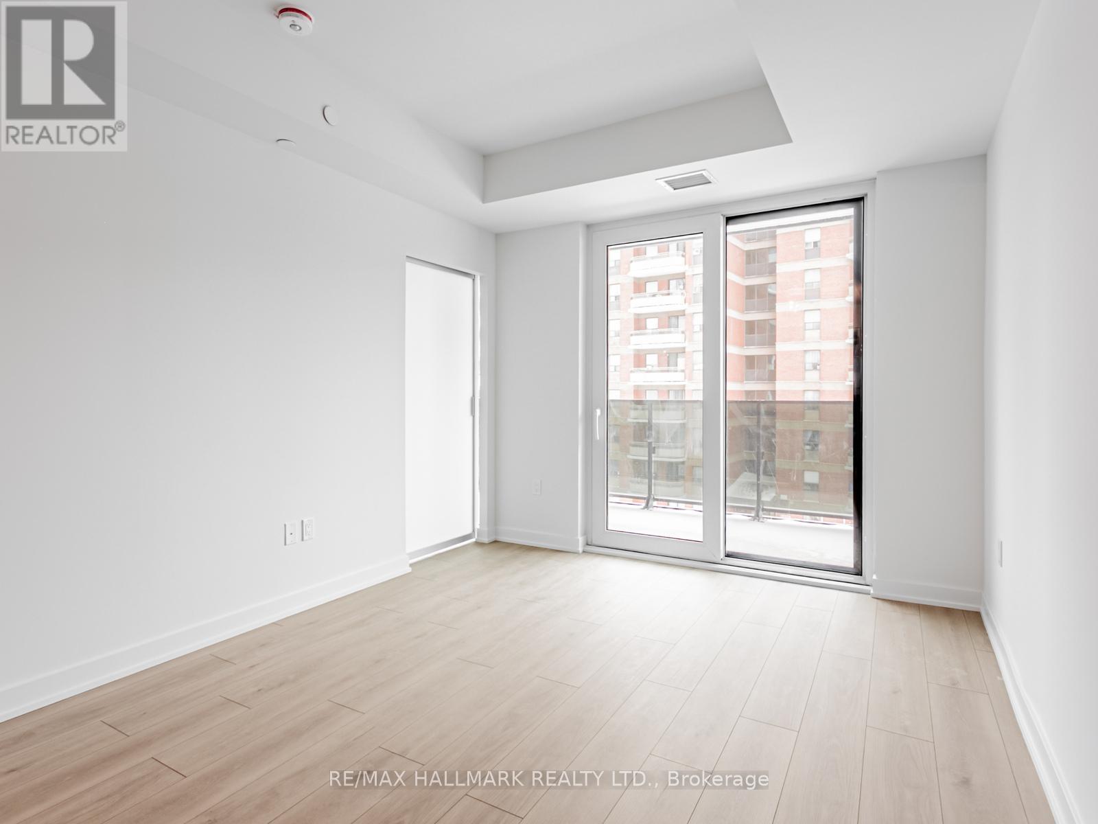 408 - 1 Fairview Road E, Mississauga, Ontario  L5A 0B4 - Photo 11 - W12652704