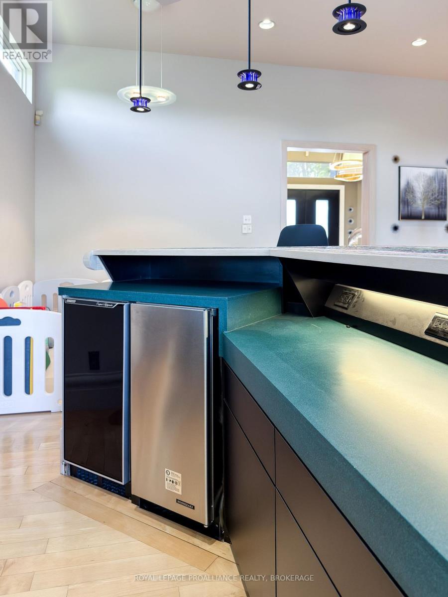 3 Authors Lane, Kingston, Ontario  K7M 7W7 - Photo 19 - X12666302