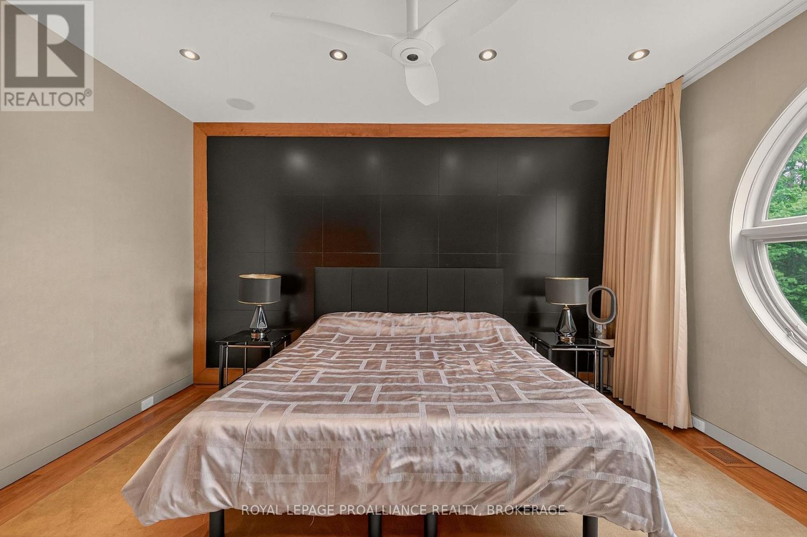 3 Authors Lane, Kingston, Ontario  K7M 7W7 - Photo 32 - X12666302